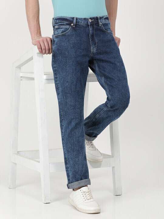 Buy Lee Men Blue Rodeo Regular Fit Mid Rise No Fade Jeans | Lee