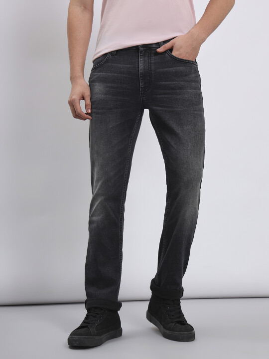 Buy Lee Men Black Rodeo Straight Fit Mid Rise Jeans Lee® India
