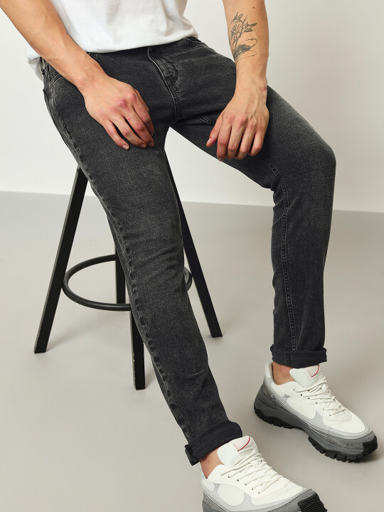 Buy Lee Men Black Bruce Skinny Fit Mid Rise Jeans Lee® India
