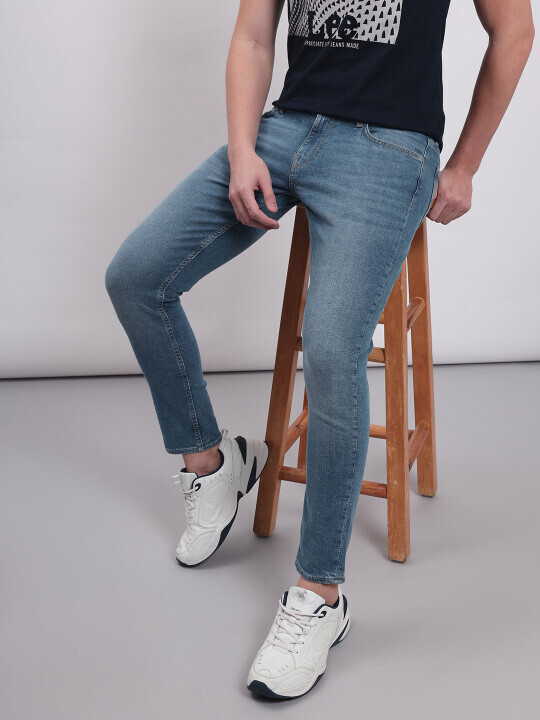 Buy Lee Men Blue Eric Skinny Fit Low Rise Light Fade Jeans Lee