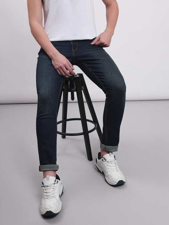 Buy Lee Men Blue Rodeo Straight Fit Mid Rise Jeans | Lee® India