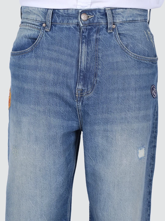 Buy Lee Men Blue Baggy Fit Mid Rise Light Fade Jeans | Lee® India