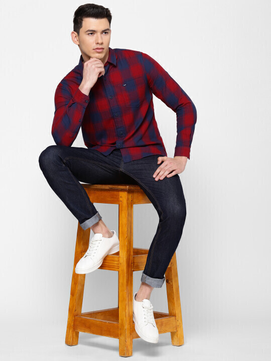 Buy Lee Men Checked Red Slim Fit Shirt Lee® India Official