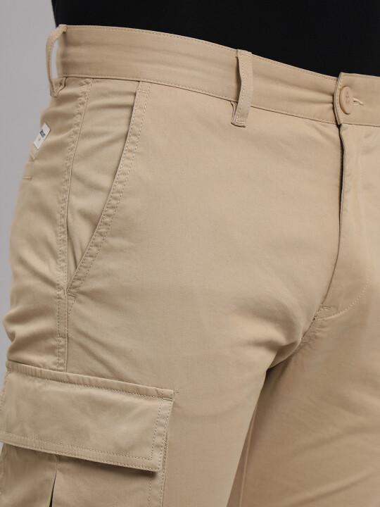 Buy Lee Men Brown Mid Rise Comfort Fit Trousers Lee® India