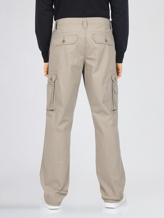 Buy Lee Men Beige Mid Rise Relaxed Fit Cargo Lee® India Official