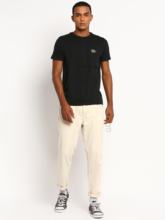 Buy Lee Men Black Graphic Print Slim Fit T Shirt Lee® India