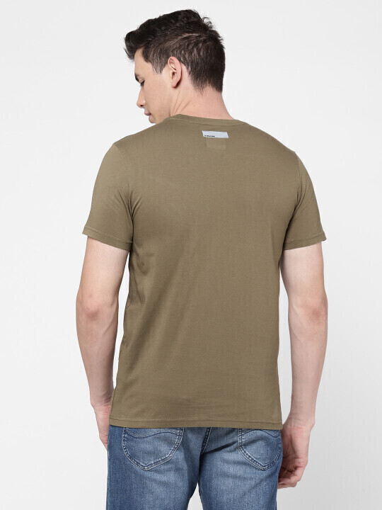 Buy Lee Men Olive Graphic Print Slim Fit T Shirt Lee® India - Main Image