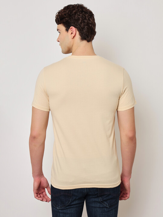 ◆LEE◆ Horseshoe graphic man to man beige Buy Lee Men Graphic Beige Crew Neck Slim Fit Tshirt | Lee