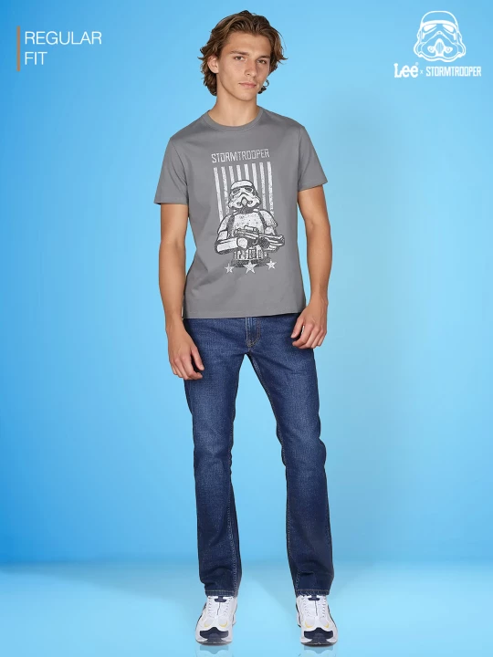 ◆LEE◆ Bottle graphic man to man light gray Buy Lee X Storm Trooper Men Graphic Print Grey Tshirts | Lee