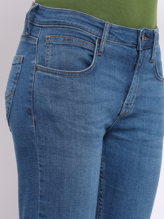 Buy Lee Women Blue Elly Slim Fit Mid Rise Light Fade Jeans Lee