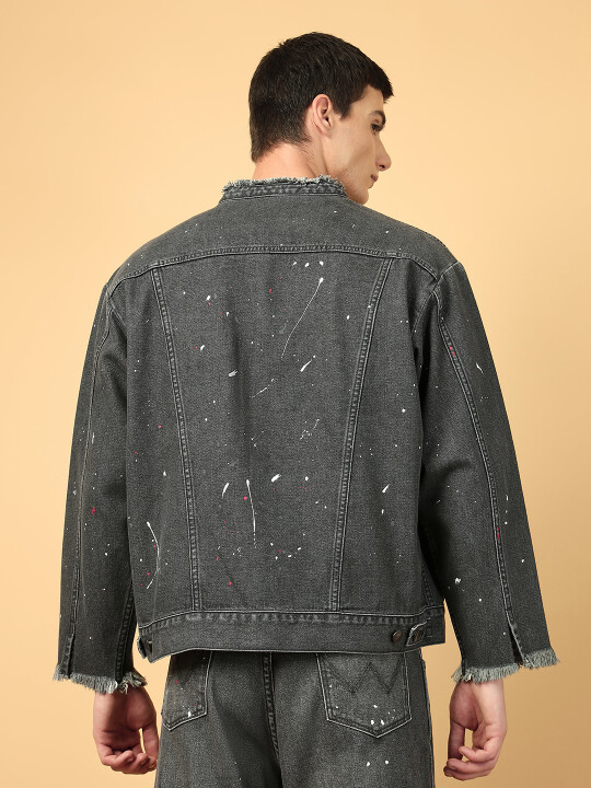 Buy Men Solid Black Trucker Anti-Fit Fit Jacket | Wrangler® India