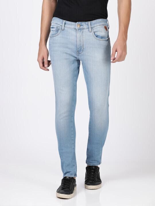 Light mens fashion jeans