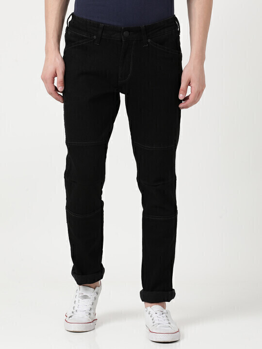Wrangler Black Relaxed Fit Lightly Washed Jeans