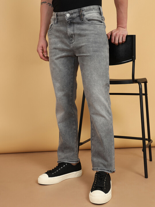 Buy Wrangler Men Bostin Mid Vintage Slim Fit Jeans