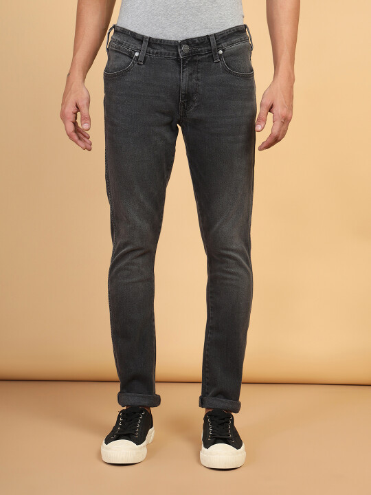 Buy Men Black Vegas Skinny Fit Low Rise No Fade Jeans Wrangler