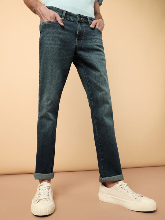 Wrangler Men's Skanders Blue Jeans (Slim)