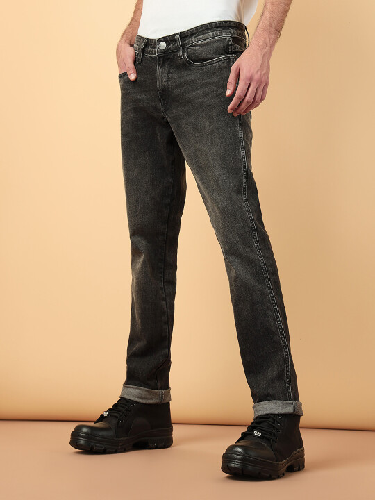 Buy Wrangler Men's Skanders Black Jeans (Slim) | Wrangler® India 