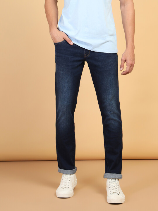 Buy Men Blue Skanders Slim Fit Low Rise Jeans | Wrangler