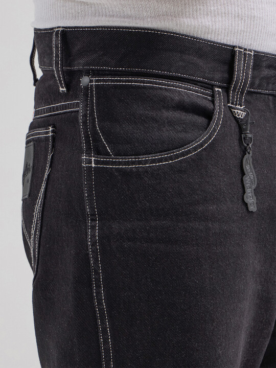 Buy Wrangler Men Black Carpenter Pant Loose Fit Jeans | Wrangler