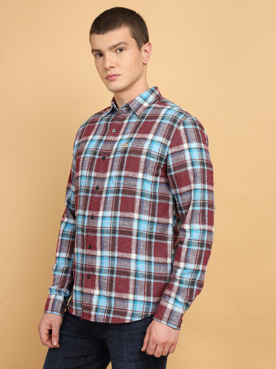 Buy Men Checked Purple Regular Fit Shirt | Wrangler® India
