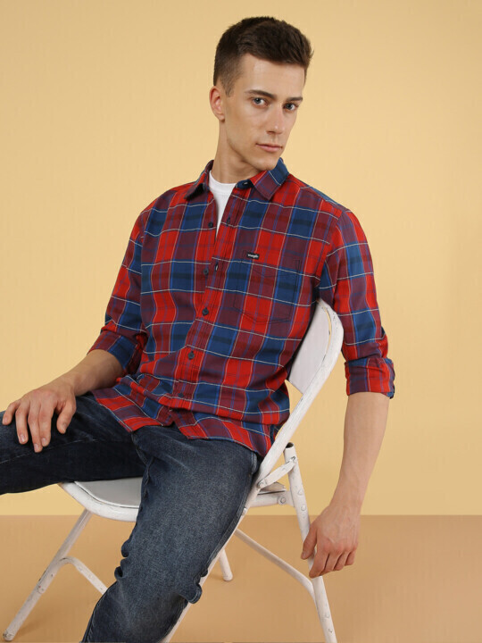 Buy Men Checked Red Regular Fit Shirt Wrangler® India Official