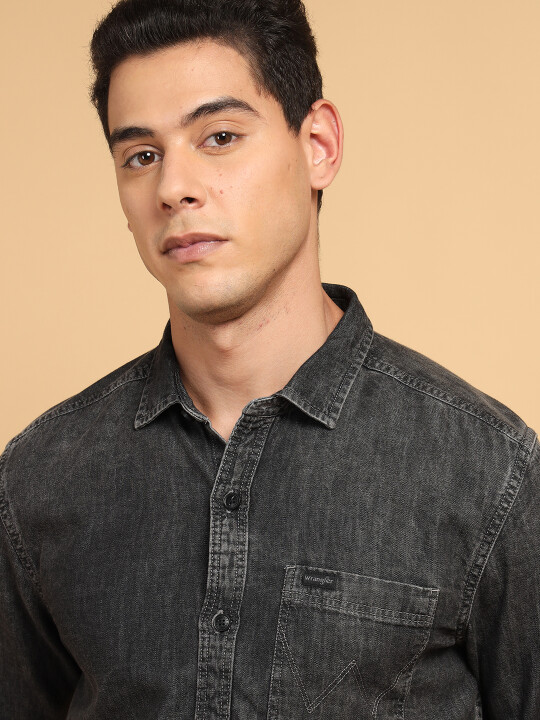 Men Solid Black Denim Regular Fit Shirt