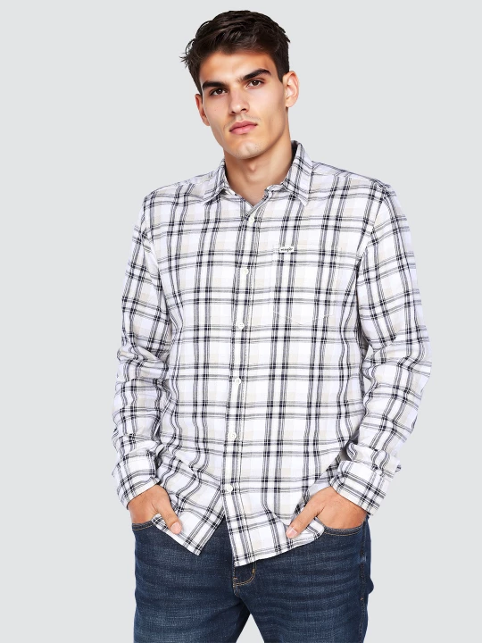 Buy Men Solid Yellow Regular Fit Shirt | Wrangler® India