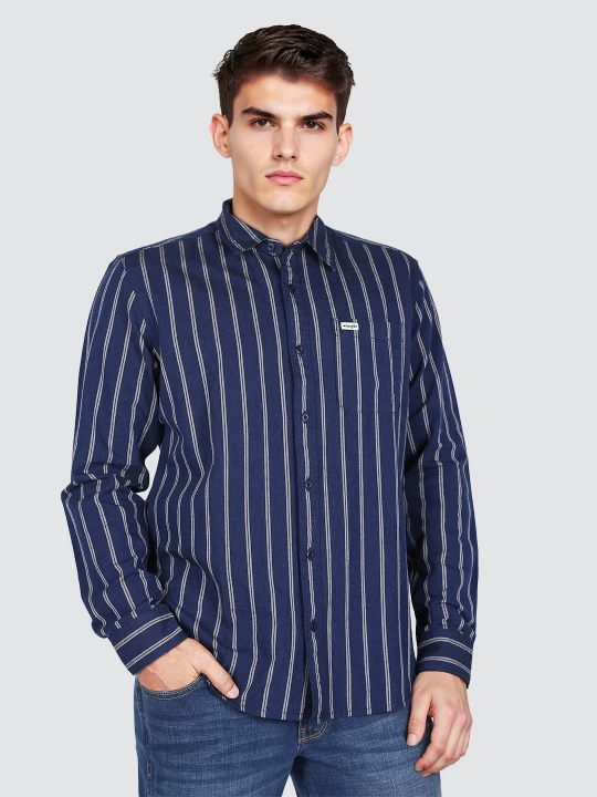 Buy Men Solid Grey Regular Fit Shirt | Wrangler® India Official