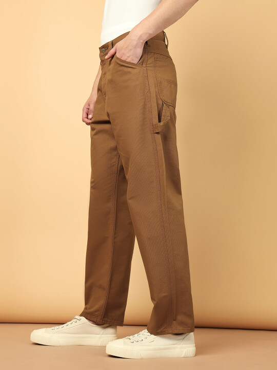 Buy Men Brown Cotton Mid Rise Loose Fit Trousers | Wrangler® India