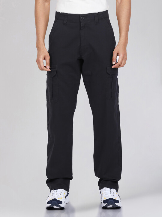 Buy Wrangler Men Black Mid Rise Relaxed Fit Cargo Wrangler