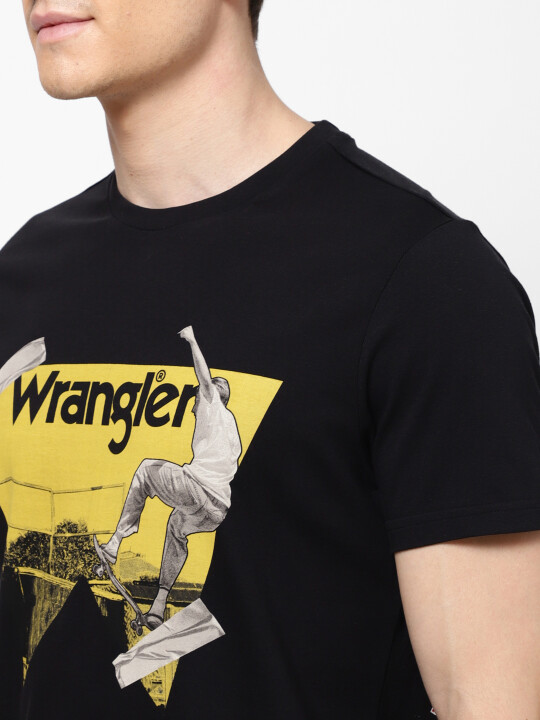 Buy Men Printed Black Crew Neck Regular Fit Tshirt Wrangler