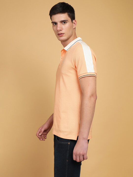 Buy Men Solid Orange Collar Regular Fit Tshirt | Wrangler® India