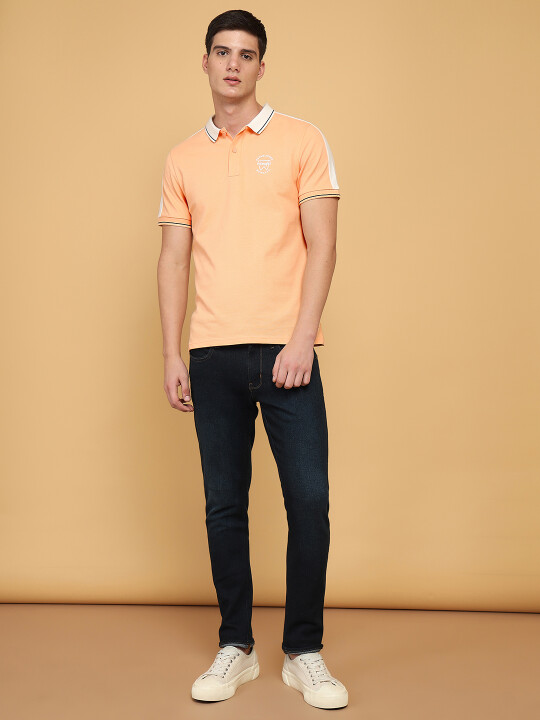 Buy Men Solid Orange Collar Regular Fit Tshirt | Wrangler® India