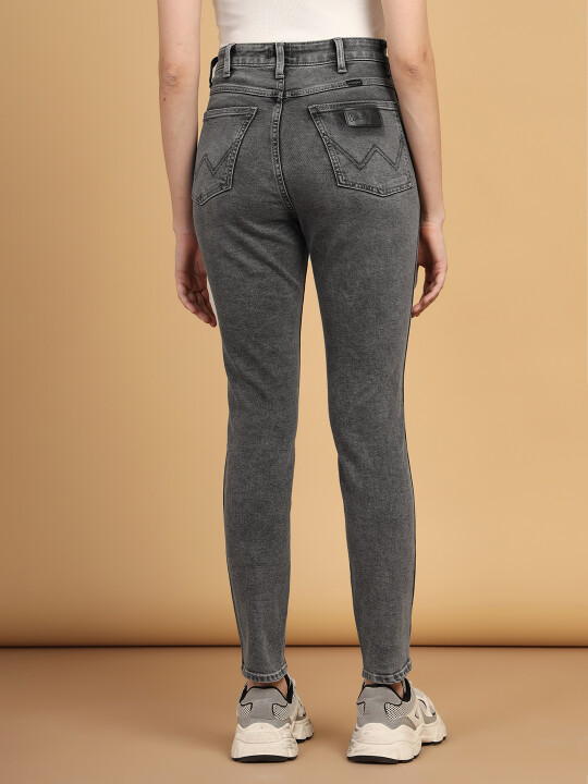 Wrangler Women's Black Jeans